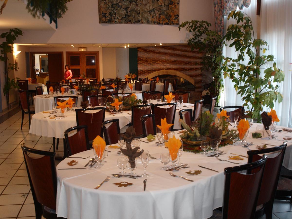 Hotel Domaine De Mont-Evray Nouan-le-Fuzelier Zewnętrze zdjęcie